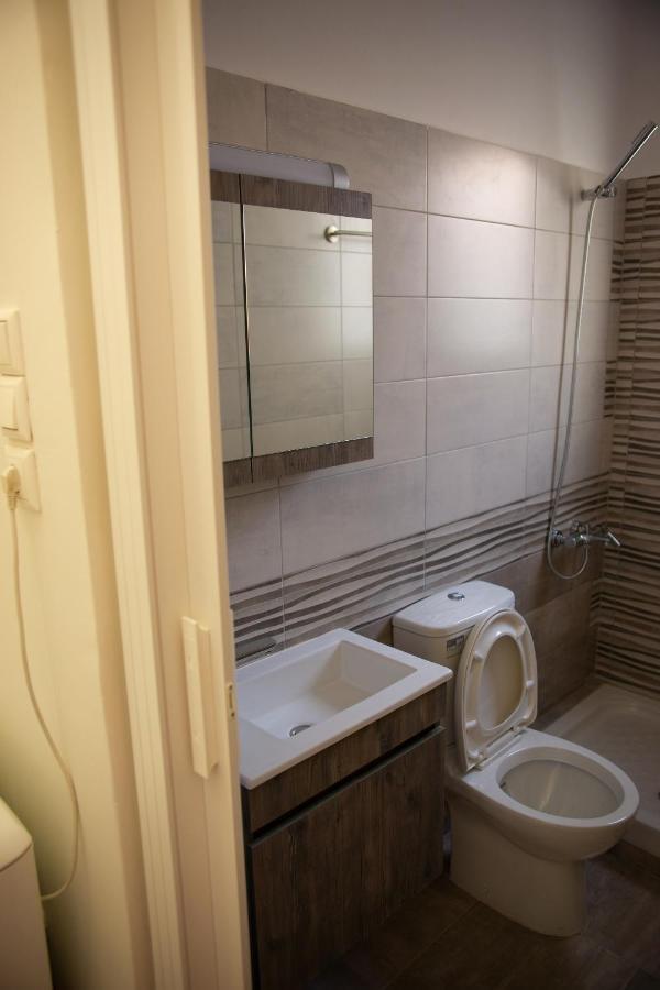Quality Apartment In Aegaleo Aten Exteriör bild