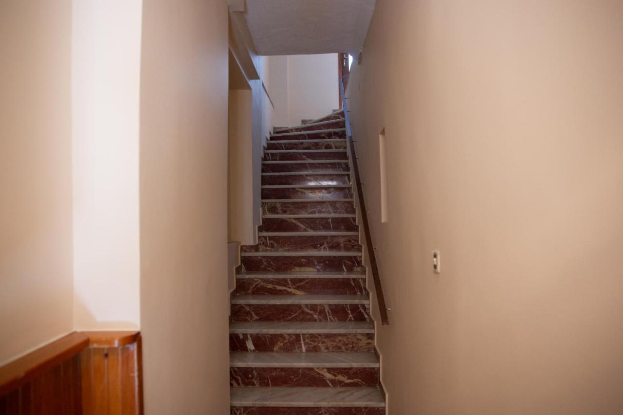 Quality Apartment In Aegaleo Aten Exteriör bild
