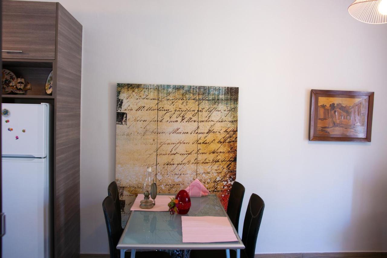 Quality Apartment In Aegaleo Aten Exteriör bild